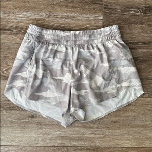 Athleta hustle short XS - pale pink